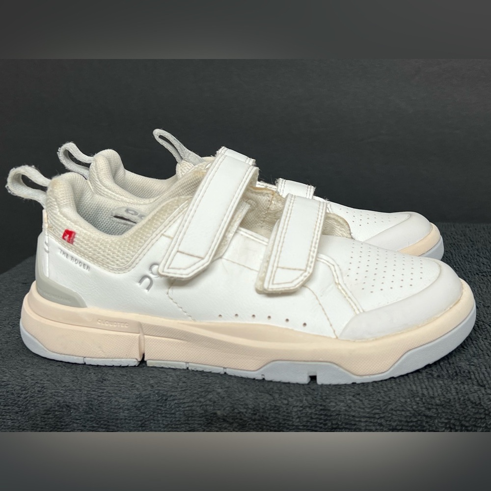 Size 13K Kids - On THE ROGER Kids - White / Glacier - EUC - Picture 4 of 10